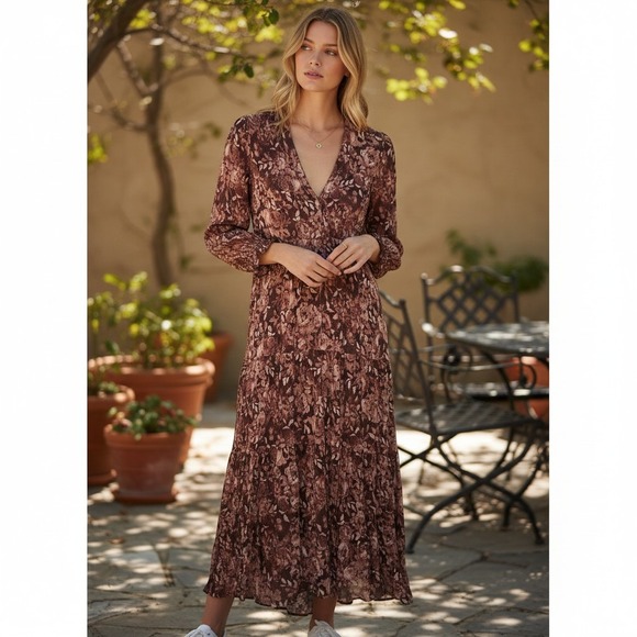 bohme Dresses & Skirts - BOHME Floral Long Sleeve Maxi Dress Size Small Roses Smocked Flowy Boho Chic